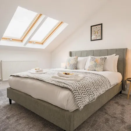 Beautifully Done 5 Bed Barn Conversion In Heswall - Sleeps Up To 10 Exterior photo