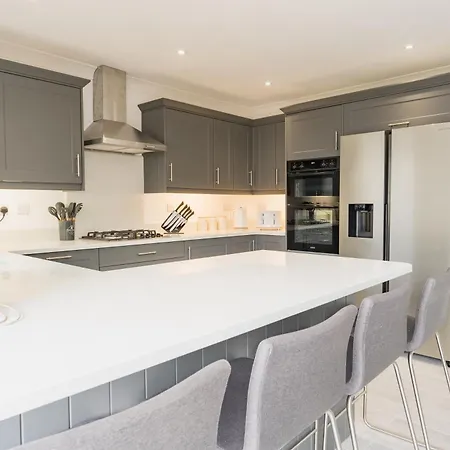 Beautifully Done 5 Bed Barn Conversion In Heswall - Sleeps Up To 10 Exterior photo