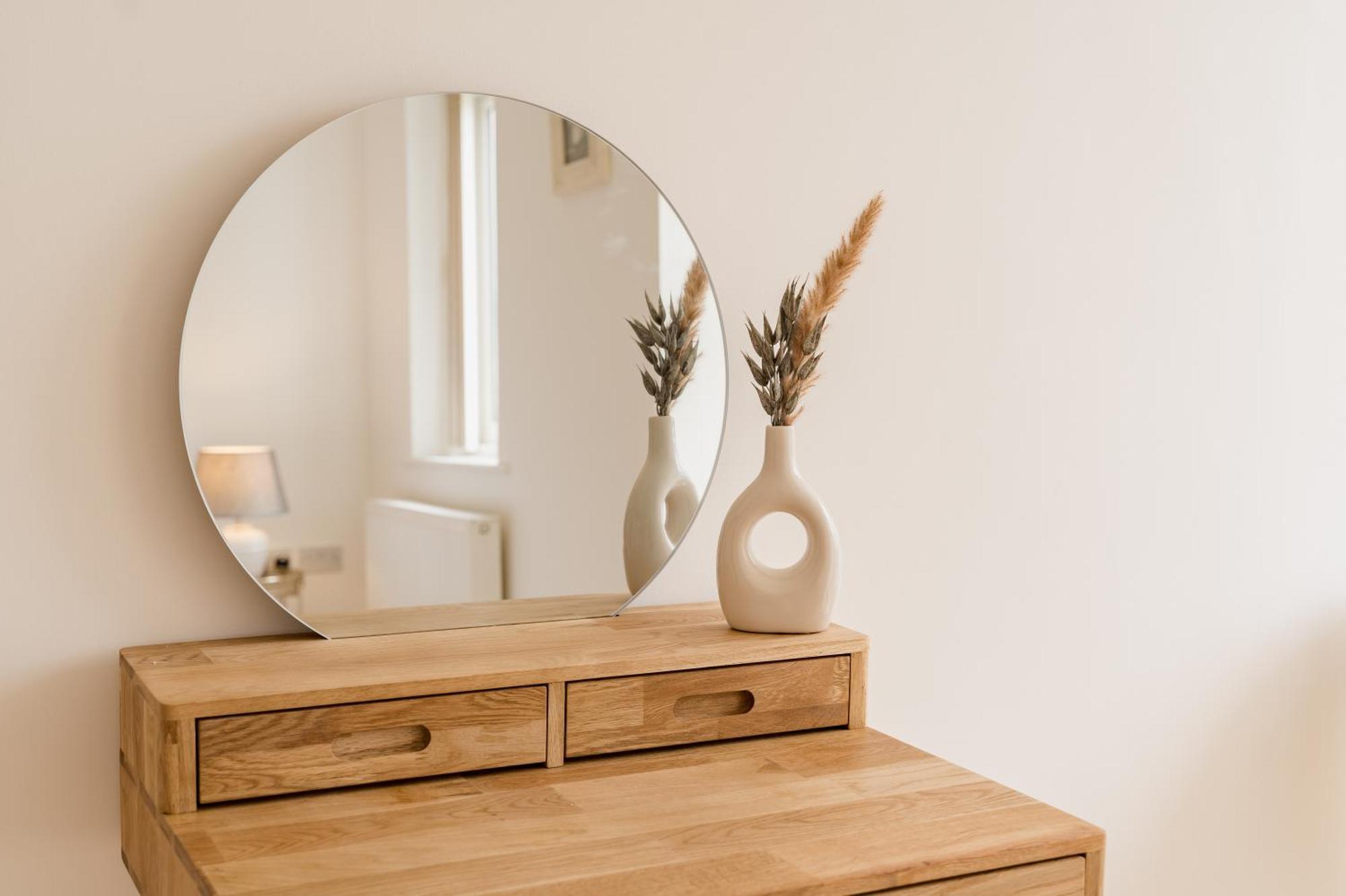Beautifully Done 5 Bed Barn Conversion In - Sleeps Up To 10 Holiday home