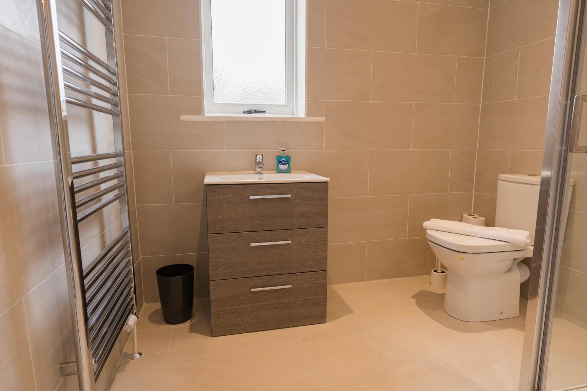 Holiday home Beautifully Done 5 Bed Barn Conversion In - Sleeps Up To 10 *