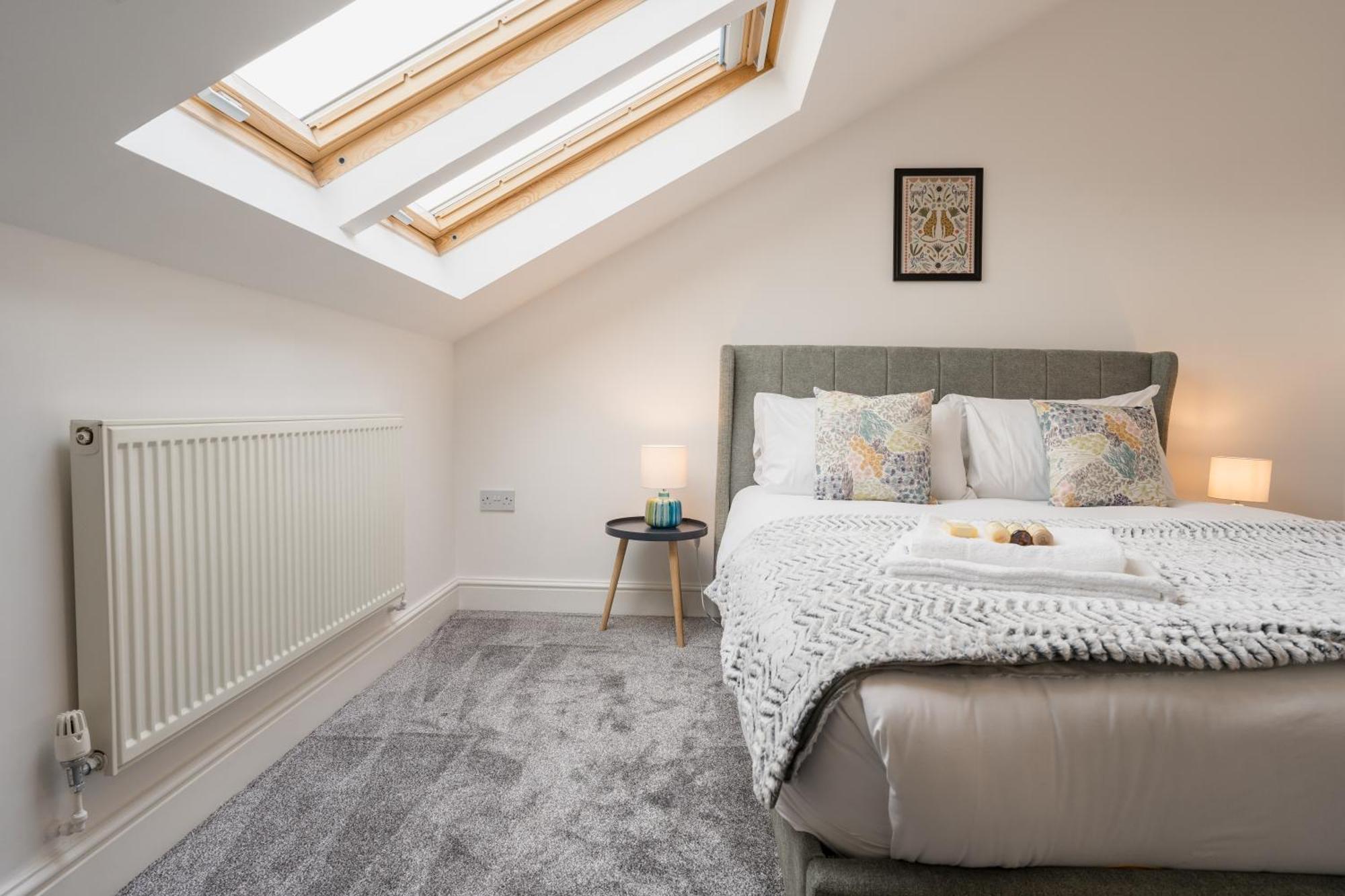 Beautifully Done 5 Bed Barn Conversion In - Sleeps Up To 10 Holiday home